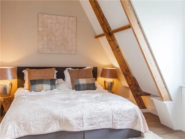 Four bedroom serviced apartments Amsterdam